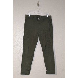 Prana Essex pant, size 12, olive green, in excellent condition